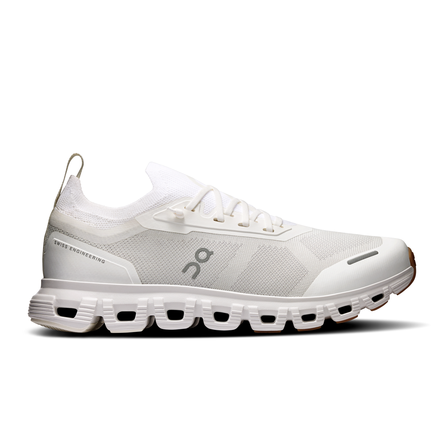On Running Women's Cloud 6 Versa Shoes - White / White - Shopsportive