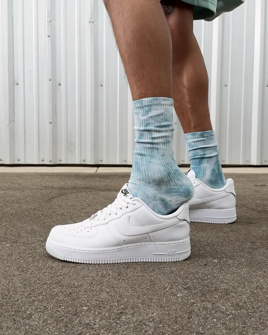 Nike Men's Air Force 1 '07 Flyease Shoes - White / White / White