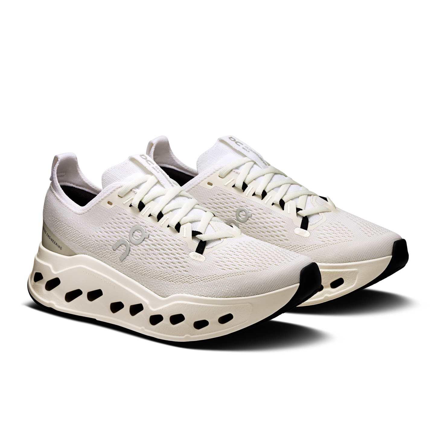 On Running Women's Cloudsurfer Max Shoes - White / White - Shopsportive