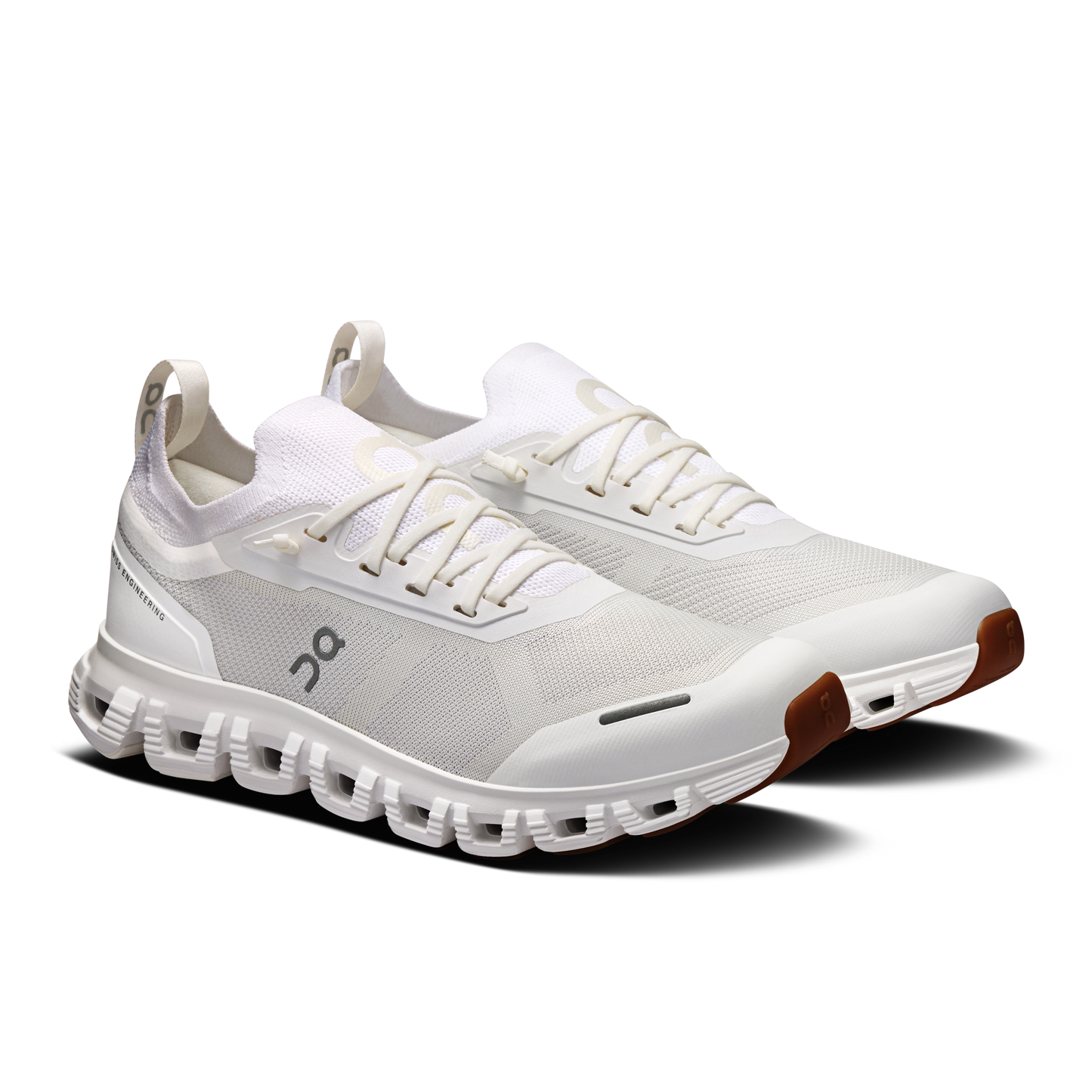 On Running Women's Cloud 6 Versa Shoes - White / White - Shopsportive