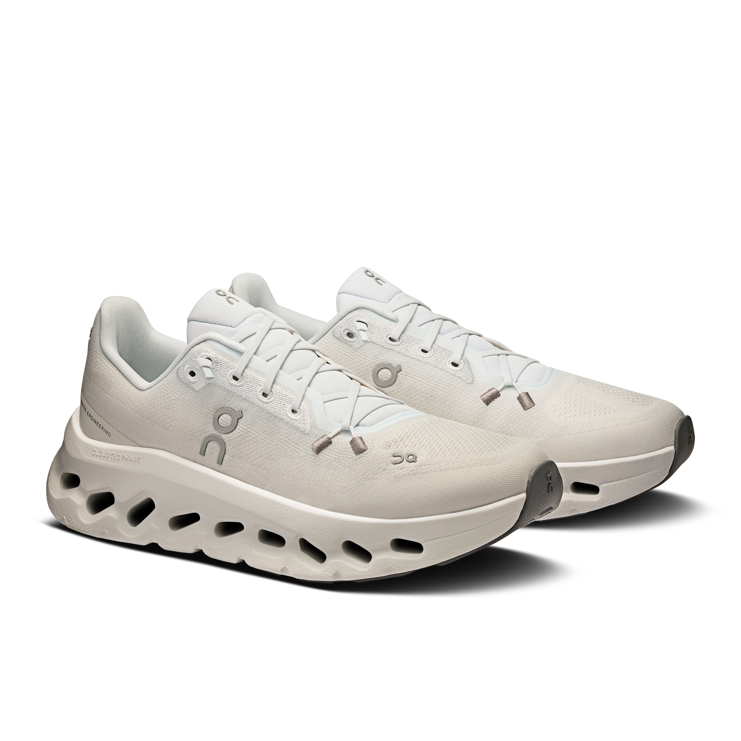 On Running Women's Cloudtilt Shoes - Arctic / Ice - Shopsportive