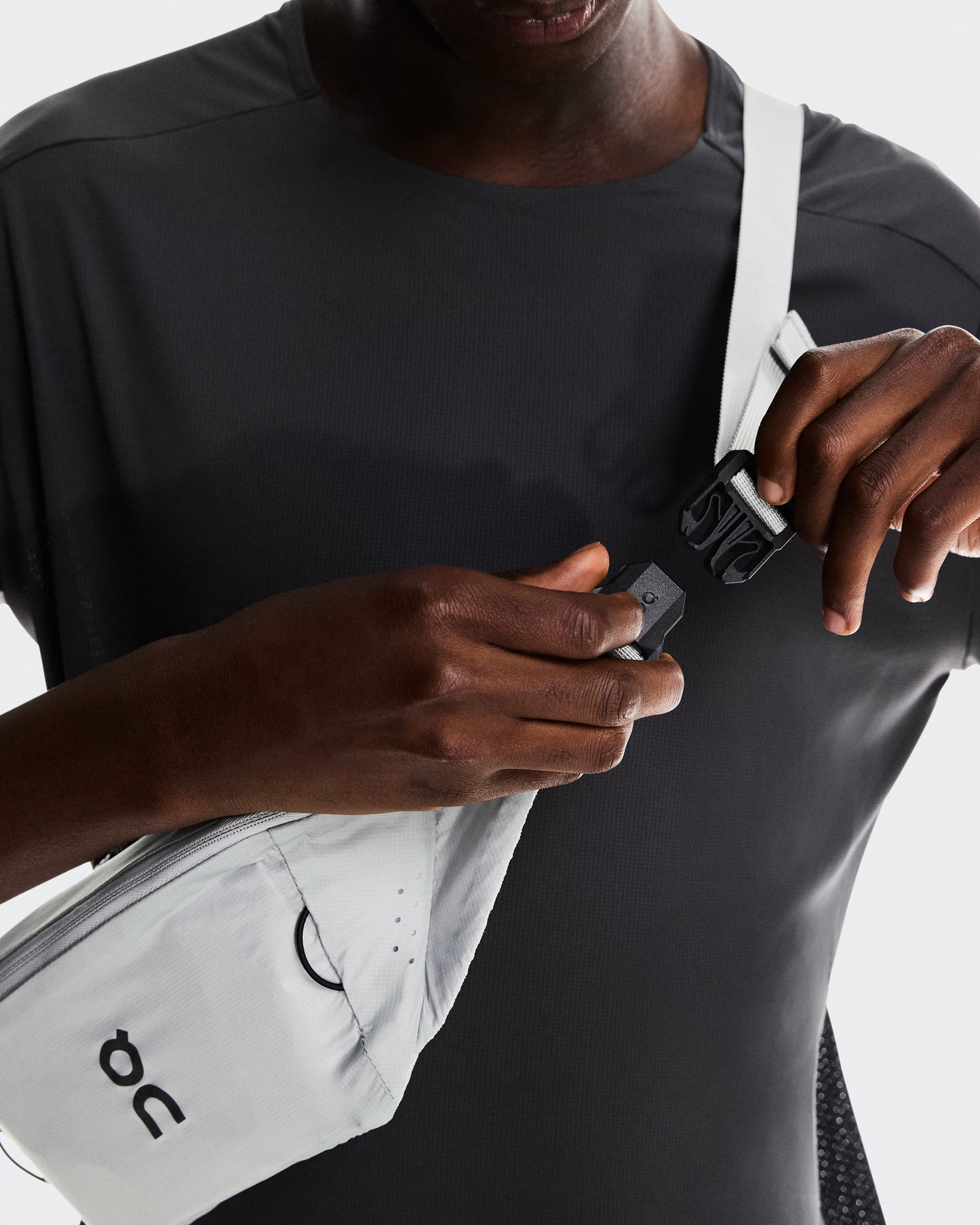 On Running Waist Pack 2l Lite Backpack - Glacier - Shopsportive