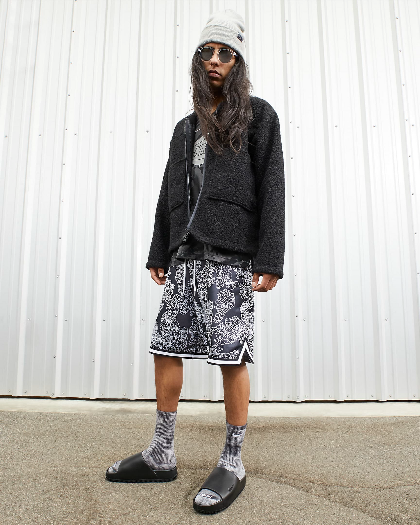 Nike Men's Calm Slides - Black - Shopsportive