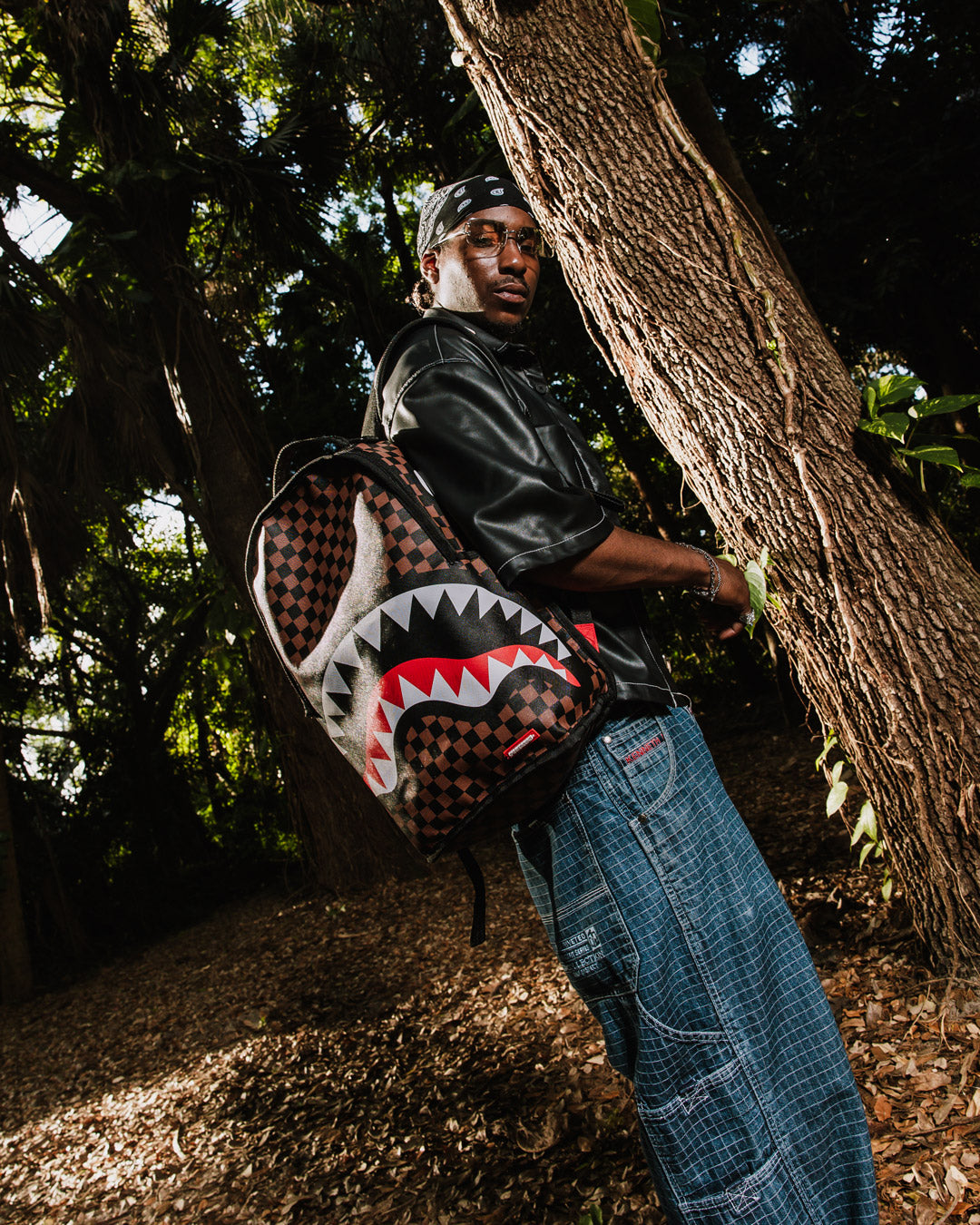 Sprayground Nooo Way!!! A Reversible Backpack - Purple Velour To Og Sharks In Paris Backpack Bag - Shopsportive