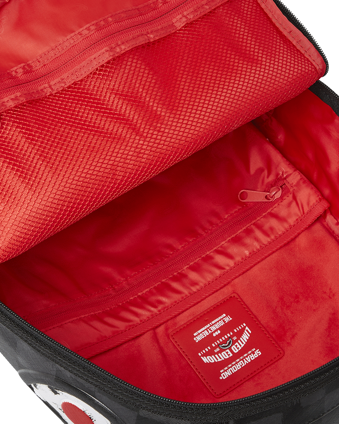 Sprayground Snoopy Art Bite Dlxsv Backpack Bag - Shopsportive