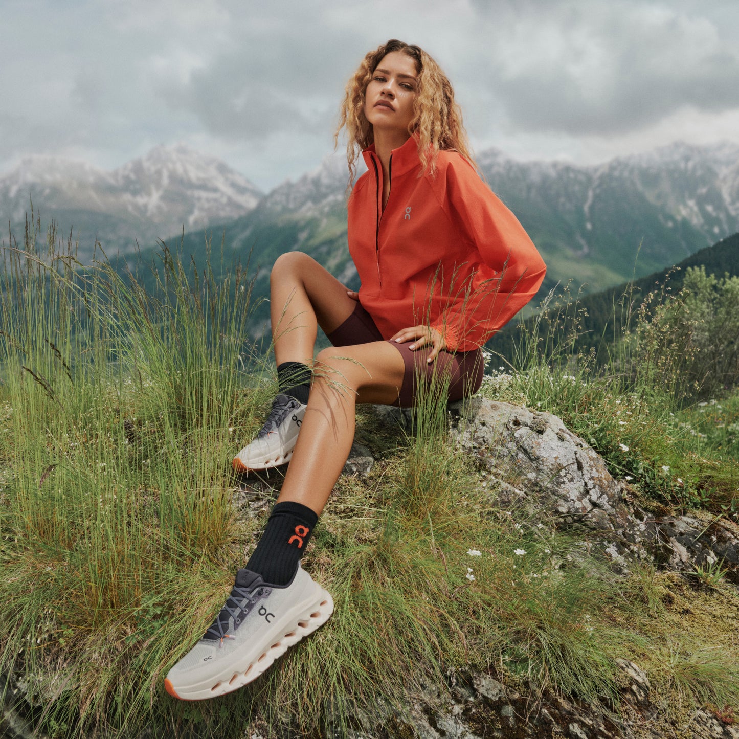 On Running Women's Cloudtilt Shoes - Iron / Dew - Shopsportive