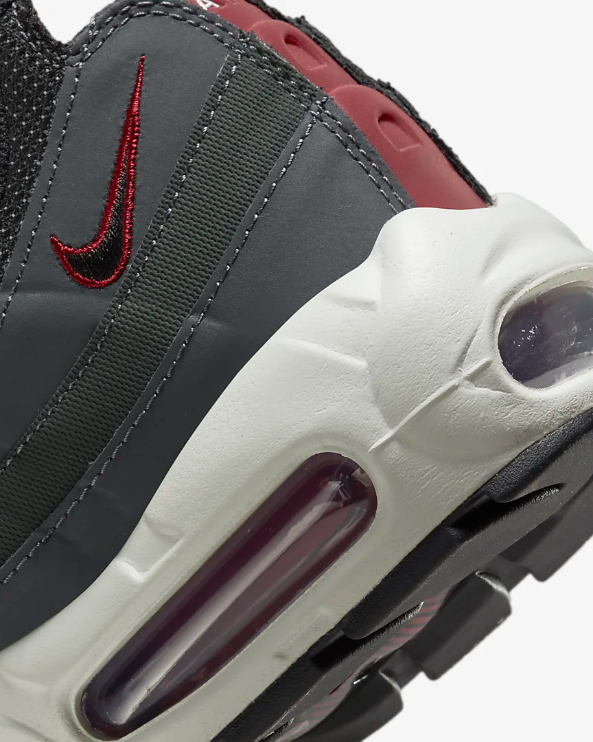 Nike Men's Air Max 95 Shoes - Anthracite / Team Red / Summit White / Black Sportive