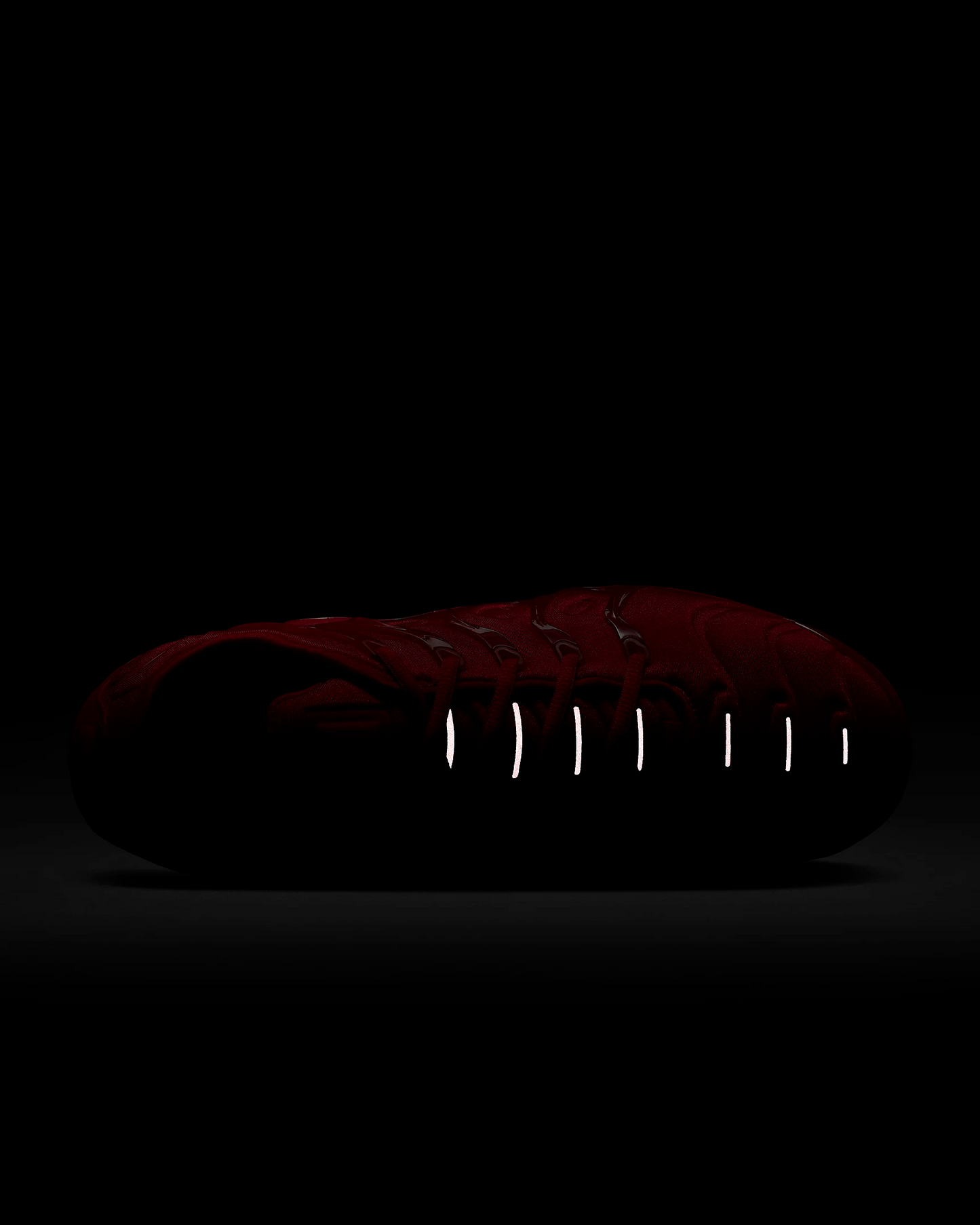 Nike Men's Air VaporMax Plus Shoes - University Red - Shopsportive