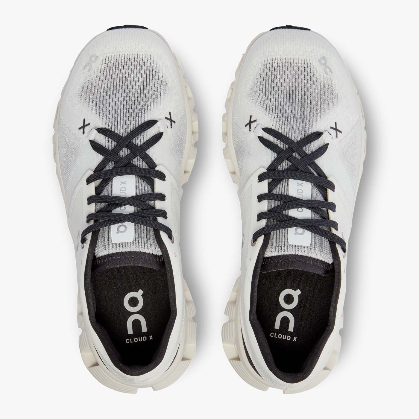 On Running Women's Cloud X 3 Shoes - White / Black Sportive