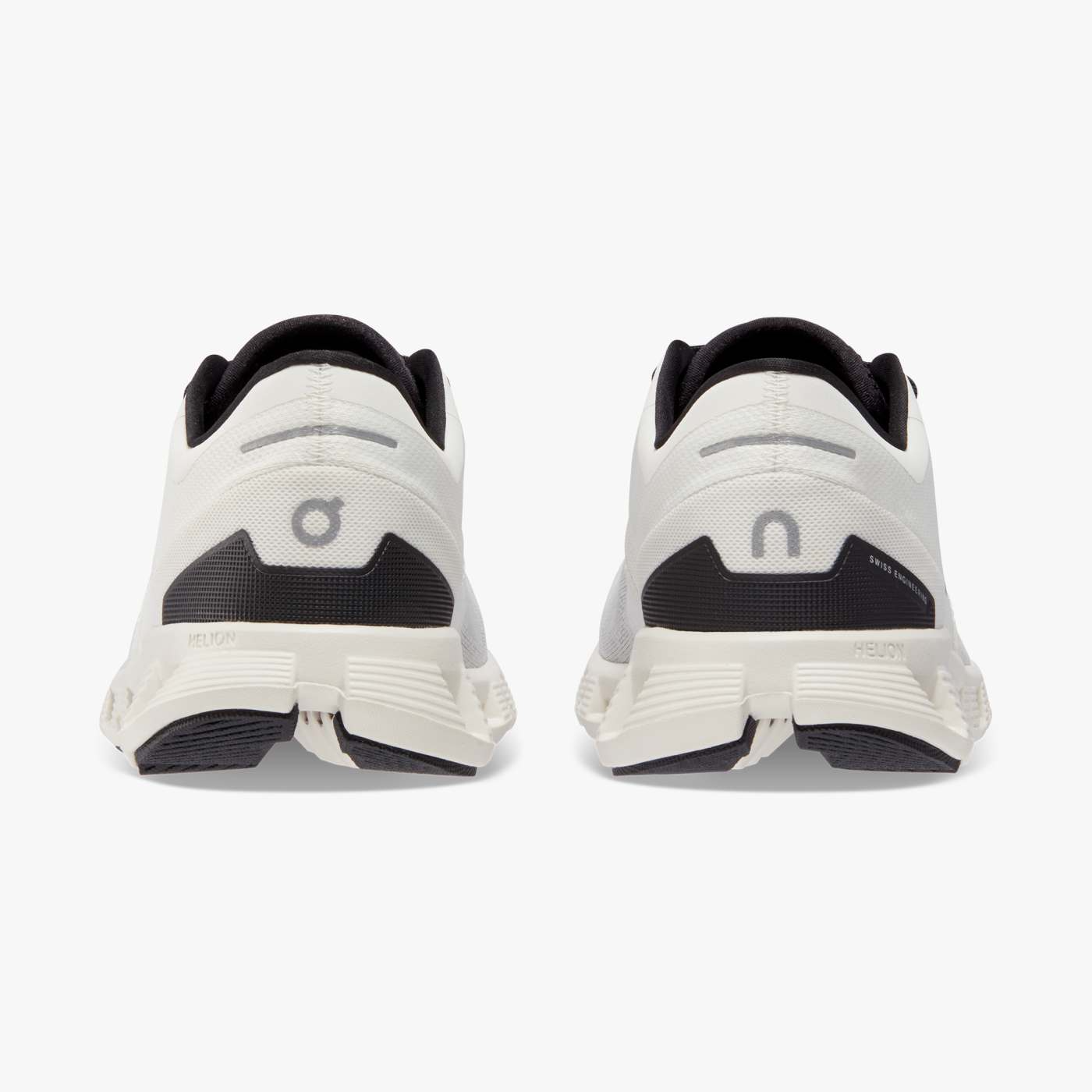 On Running Women's Cloud X 3 Shoes - White / Black Sportive