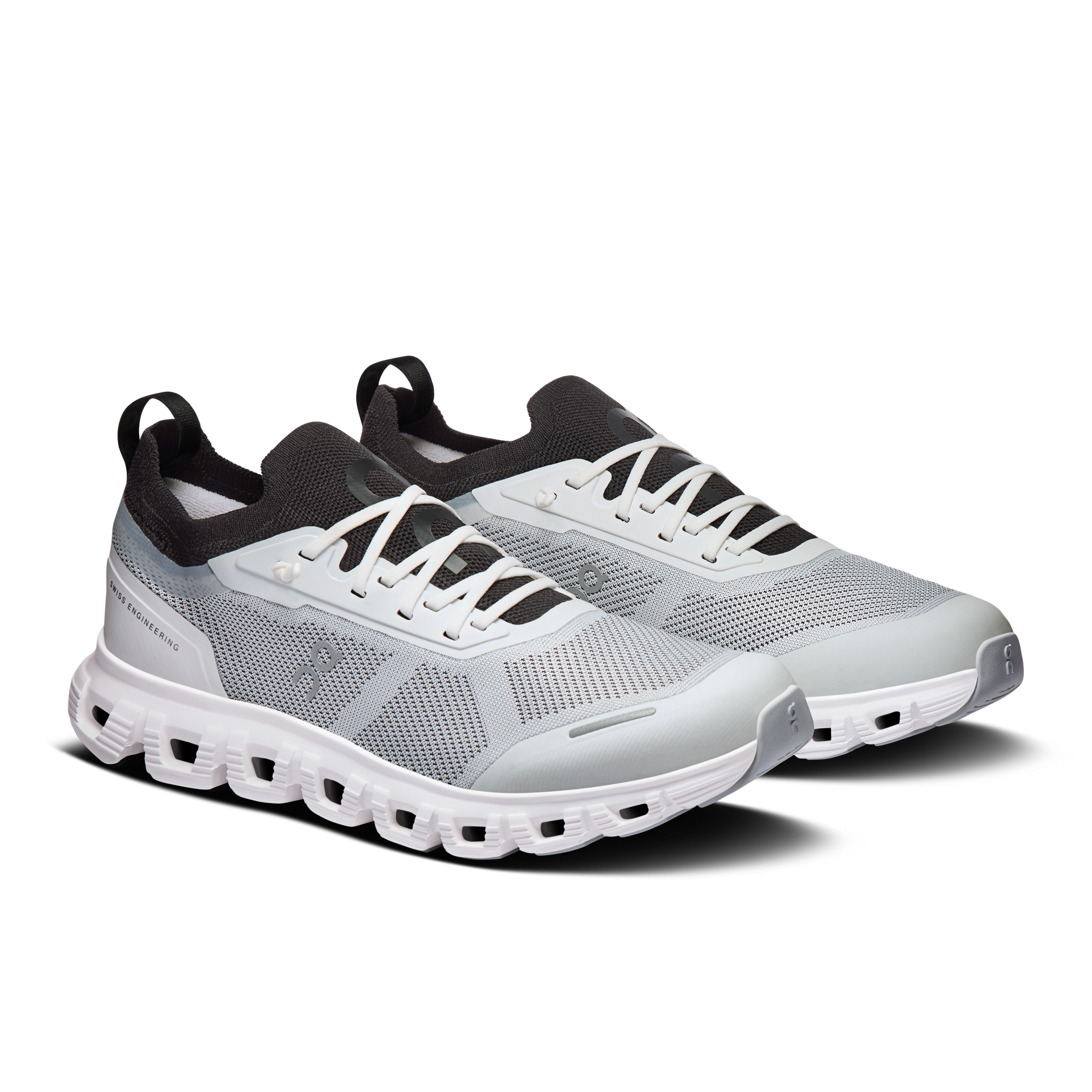 On Running Women's Cloud 6 Versa Shoes - White / Black - Shopsportive