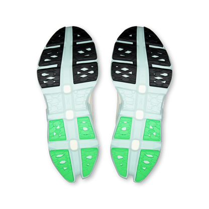On Running Women's Cloudmonster 3 Hyper Shoes - Ivory / Flurry