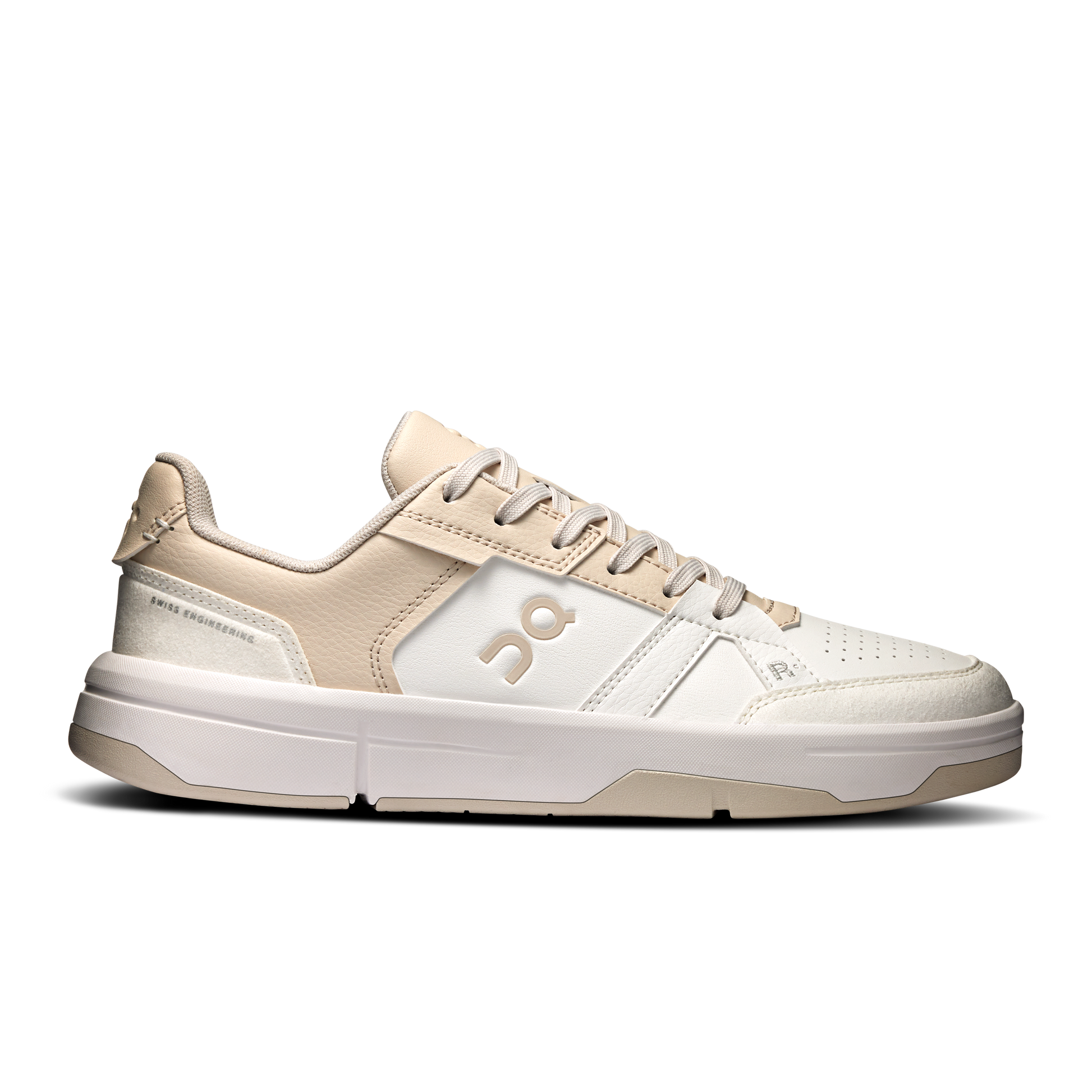 On Running Women's The Roger Clubhouse Shoes - White / Pearl - Shopsportive