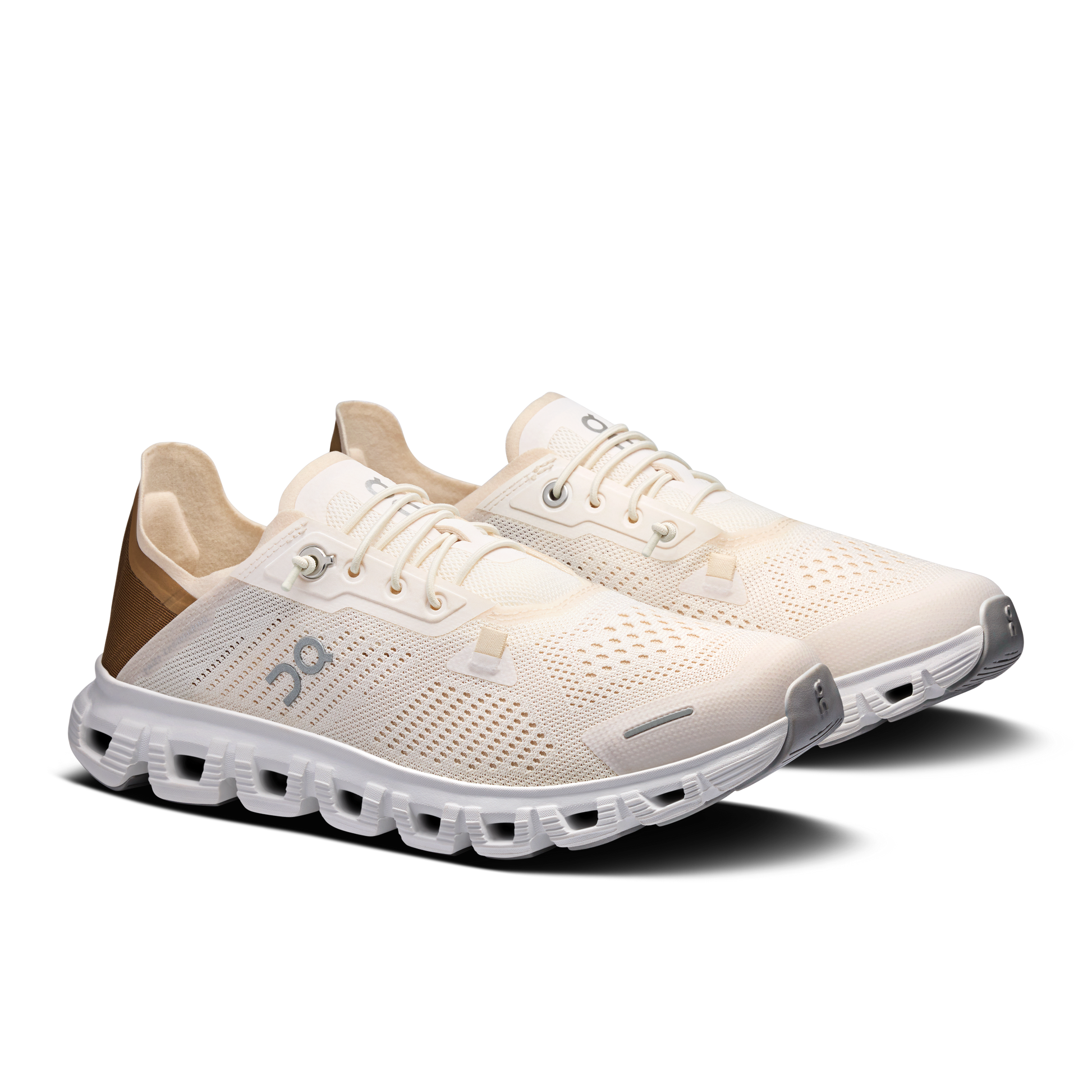 On Running Women's Cloud 6 Coast Shoes - Gardenia / Sphinx - Shopsportive