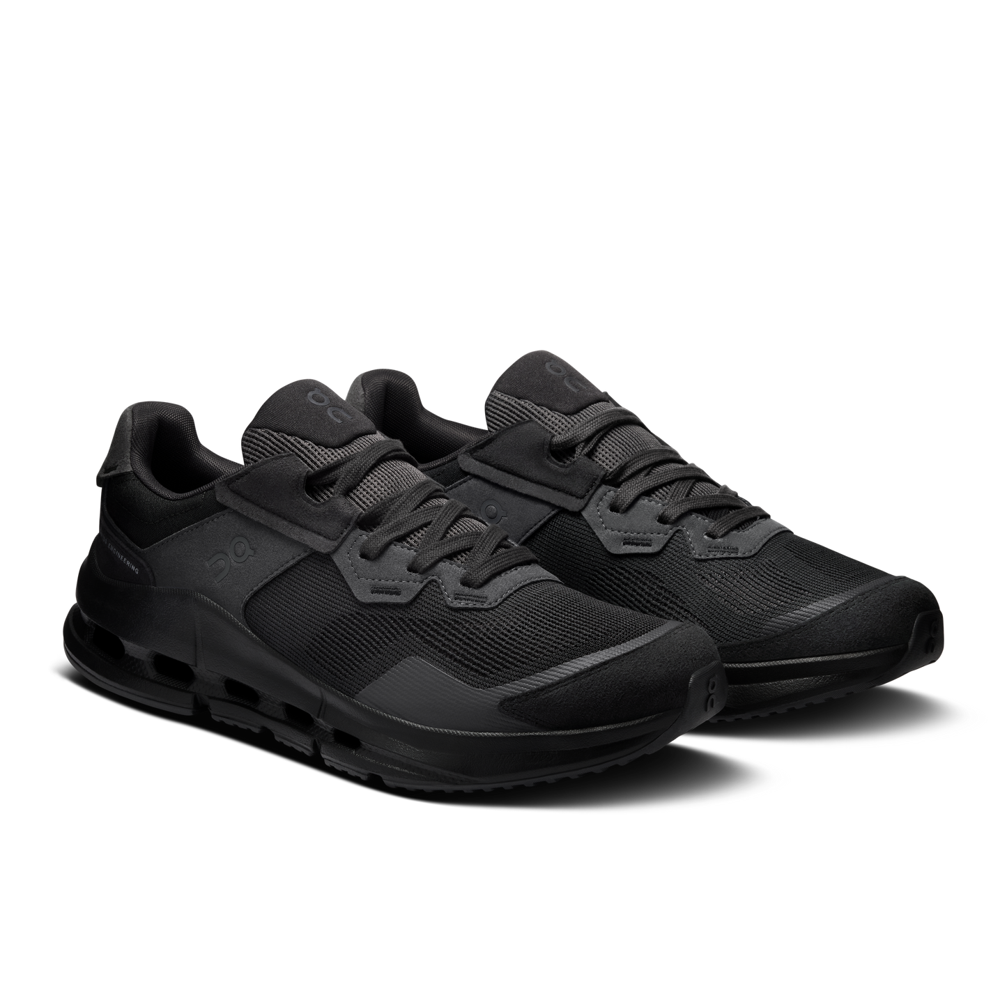 On Running Men's Cloudnova Rift Shoes - Black / Black