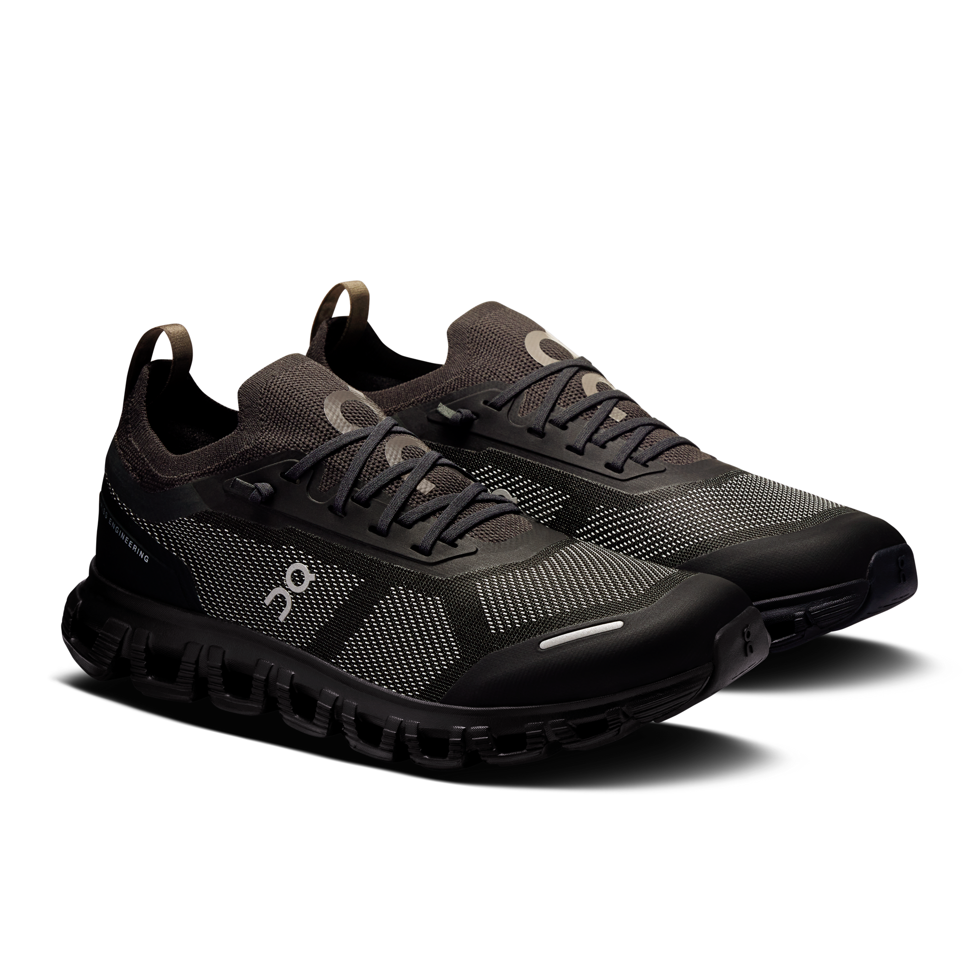 On Running Women's Cloud 6 Versa Shoes - Black / Eclipse - Shopsportive