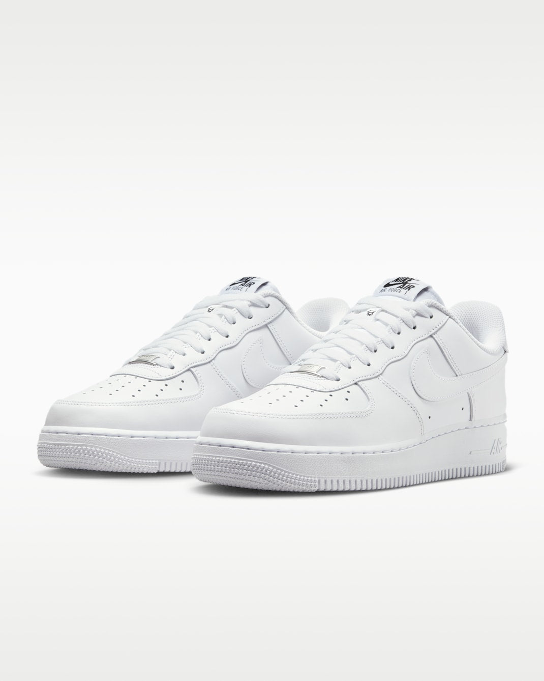 Nike Men's Air Force 1 '07 Flyease Shoes - White / White / White