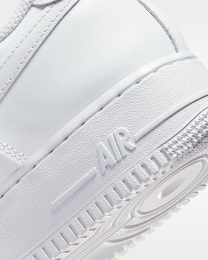 Nike Men's Air Force 1 '07 Flyease Shoes - White / White / White