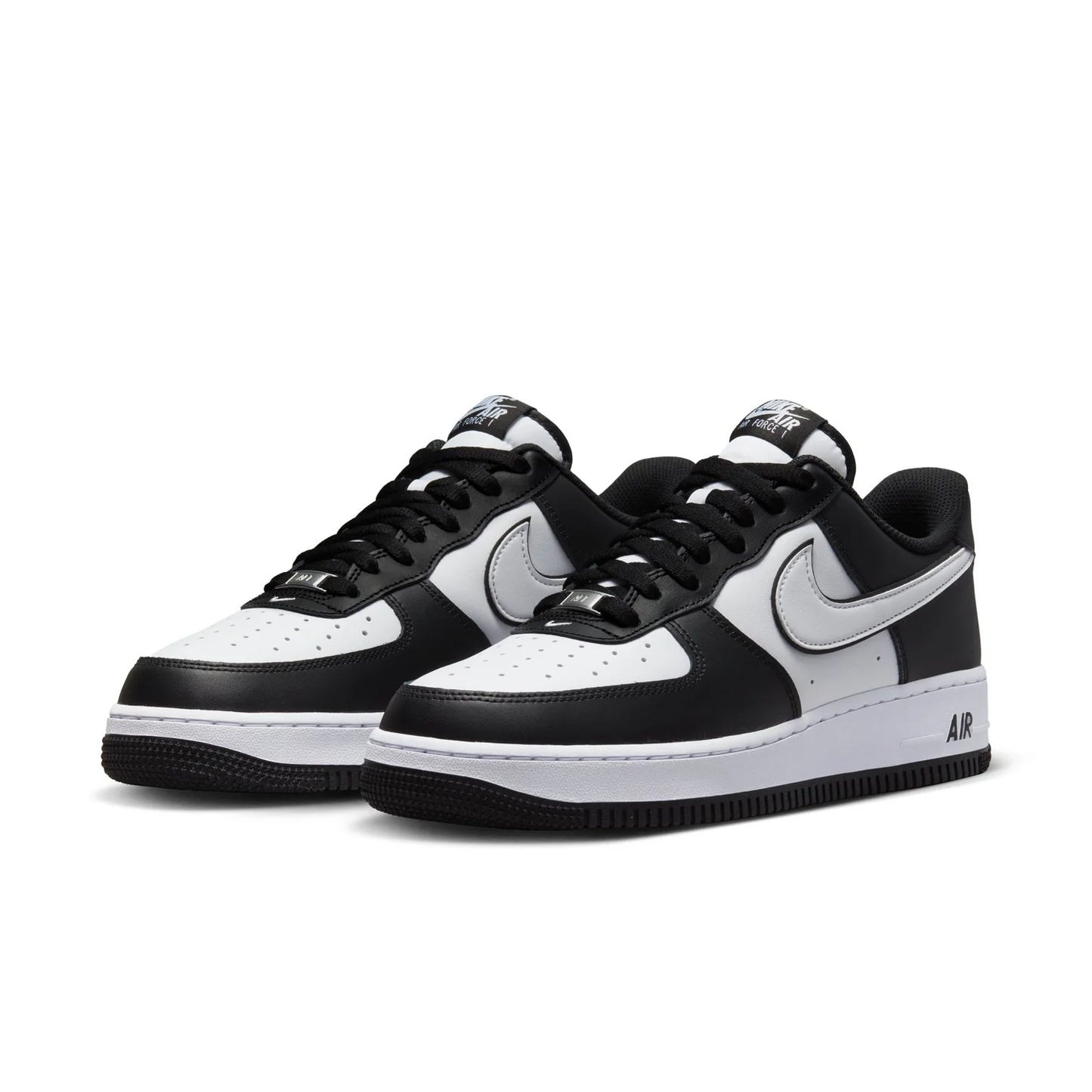 Nike Men's Air Force 1 '07 Shoes - Black / White