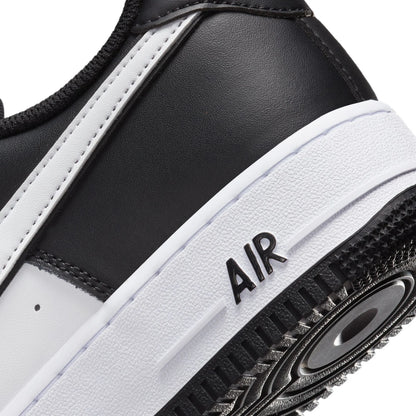 Nike Men's Air Force 1 '07 Shoes - Black / White