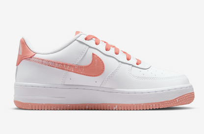 Nike Kids' Air Force 1 LV8 Shoes - White / Light Madder Root / Aura - Shopsportive