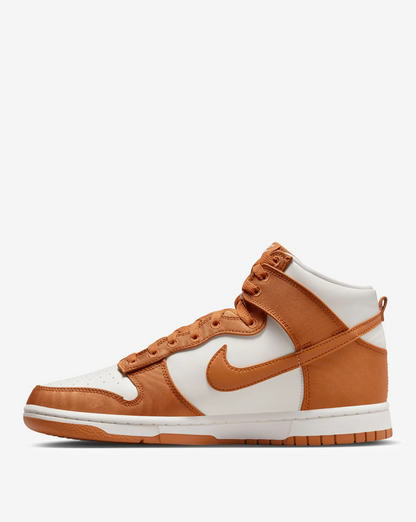 Nike Men's Dunk High Retro SE Shoes - Monarch / Sail - Shopsportive