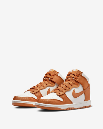 Nike Men's Dunk High Retro SE Shoes - Monarch / Sail - Shopsportive