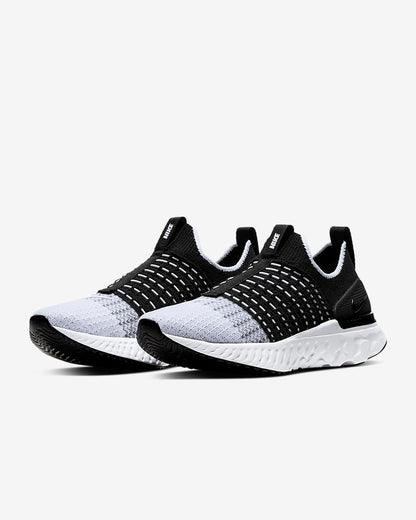 Nike Women's React Phantom Run Flyknit 2 Shoes - Black / White - Shopsportive