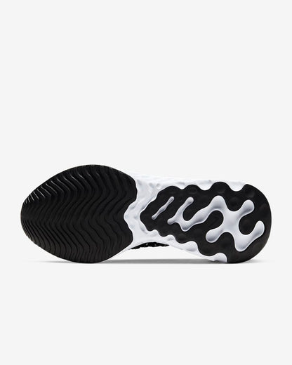 Nike Women's React Phantom Run Flyknit 2 Shoes - Black / White - Shopsportive