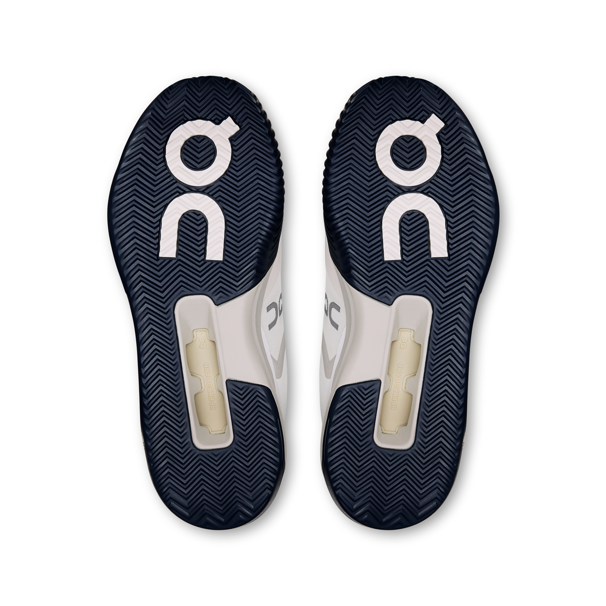 On Running Women's The Roger Advantage Pro Clay Shoes - White / Cream - Shopsportive