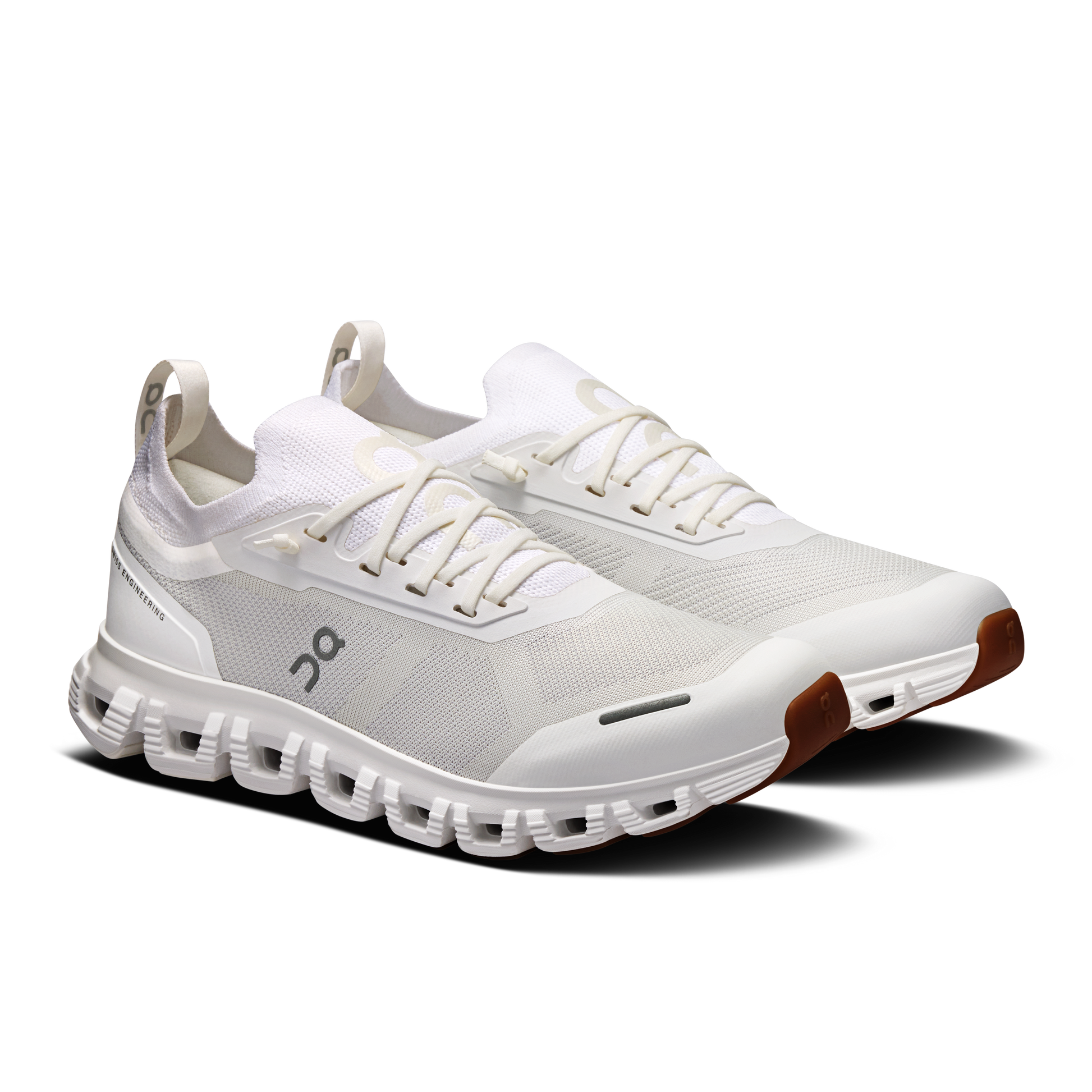 On Running Women's Cloud 6 Versa Shoes - White / White - Shopsportive