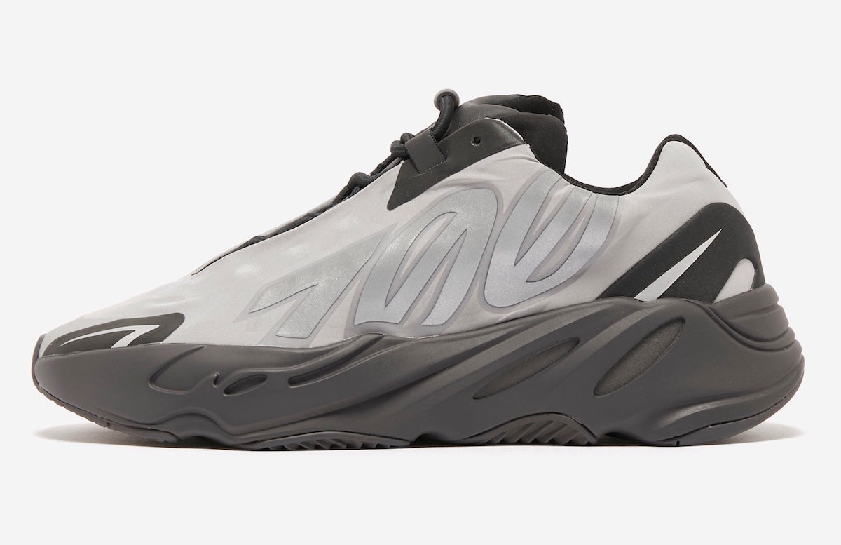 Adidas Men's Yeezy Boost 700 MNVN Shoes - Metallic