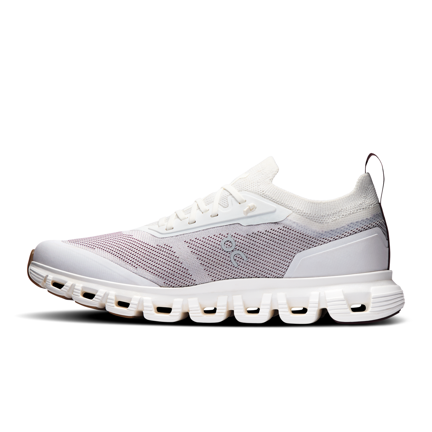 On Running Women's Cloud 6 Versa Shoes - Ice / Maroon - Shopsportive