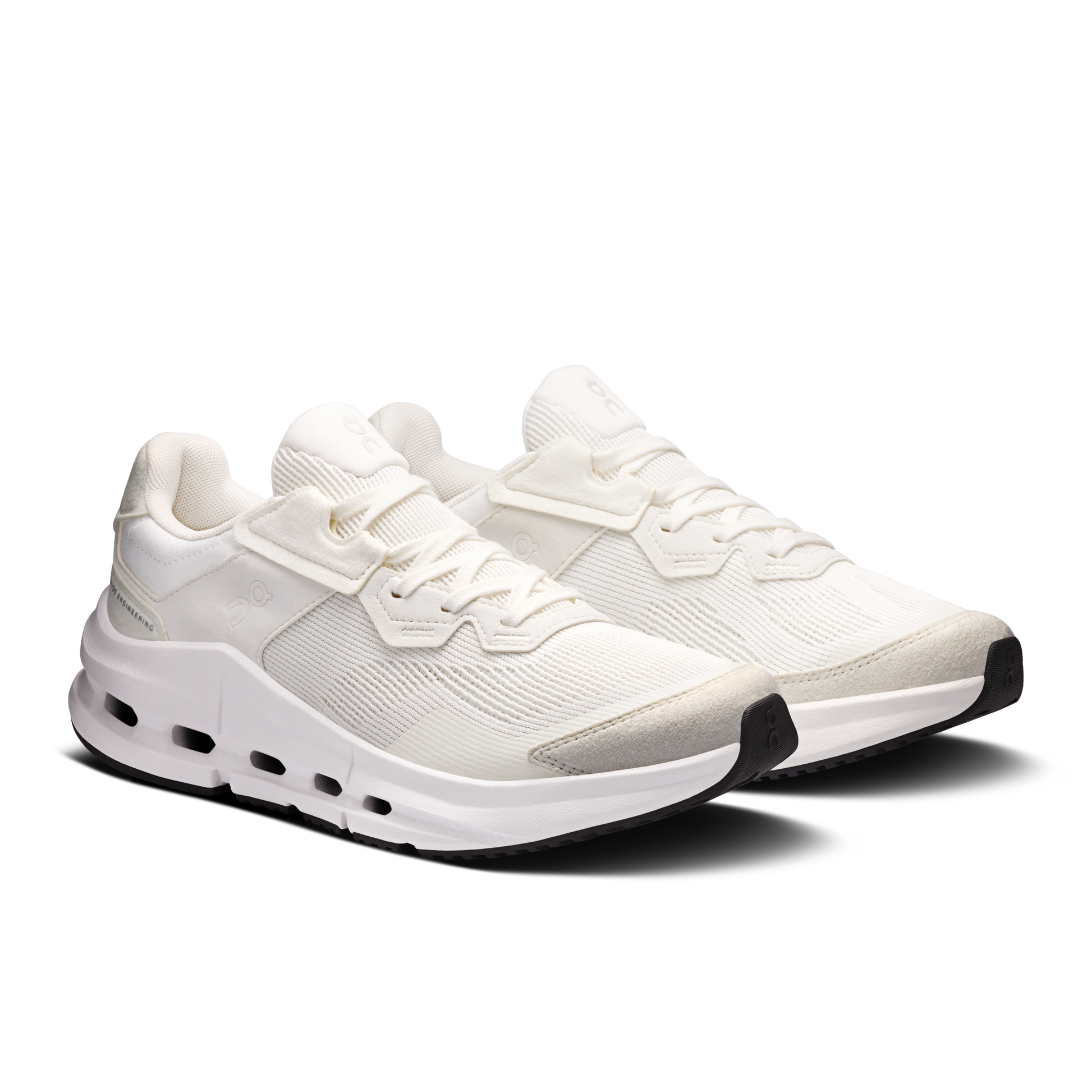 On Running Women's Cloudnova Rift Shoes - White / Ice - Shopsportive