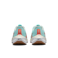 Load image into Gallery viewer, Nike Women&#39;s Pegasus 40 Shoes - Jade Ice / White / Sea Glass / Picante Red
