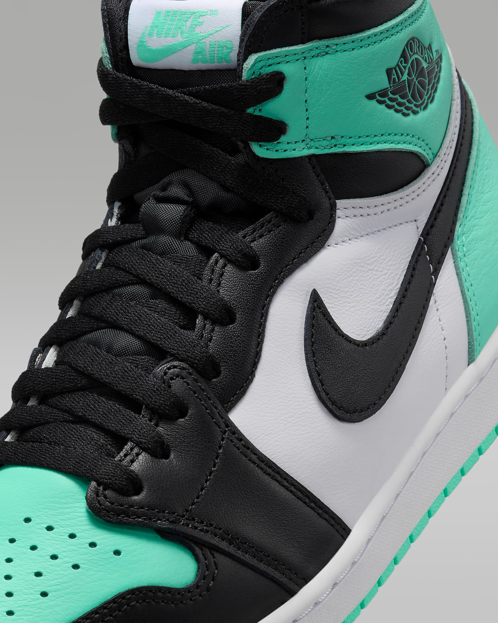 Nike Men's Air Jordan 1 Retro High OG Shoes - White / Green Glow Nike Men's Air Jordan 1 Retro High OG Shoes - White / Green Glow