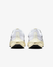 Load image into Gallery viewer, Nike Women&#39;s Pegasus 40 Shoes - White / Coconut Milk / Black
