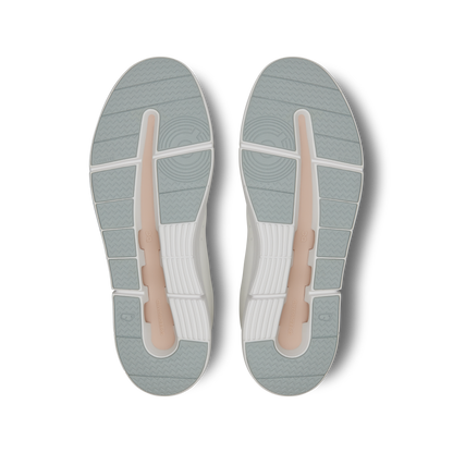 On Running Women's The Roger Advantage Shoes - White / Rosehip - Shopsportive