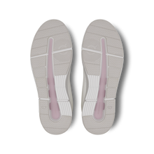 Load image into Gallery viewer, On Running Women&#39;s The Roger Advantage Shoes - White / Mauve
