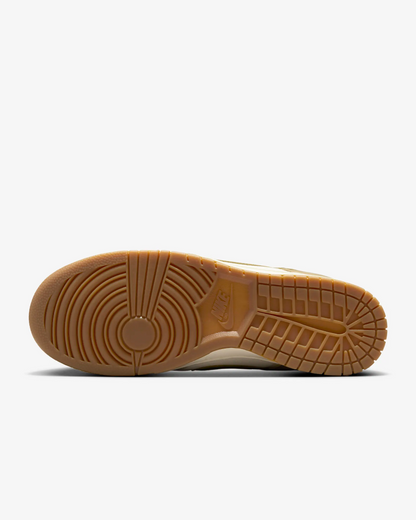 Nike Men's Dunk Low Shoes - Sail / Cream II / Limestone / Pacific Moss - Shopsportive