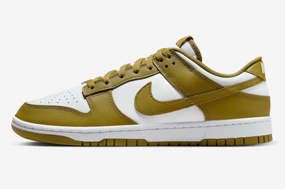 Nike Men's Dunk Low Retro Shoes - White / Pacific Moss - Shopsportive