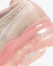 Load image into Gallery viewer, Nike Women&#39;s Air VaporMax 2023 Flyknit Shoes - Oatmeal / Pink Oxford / Sail / Pearl Pink
