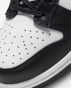 Nike Women's Dunk Low Shoes - White / Black
