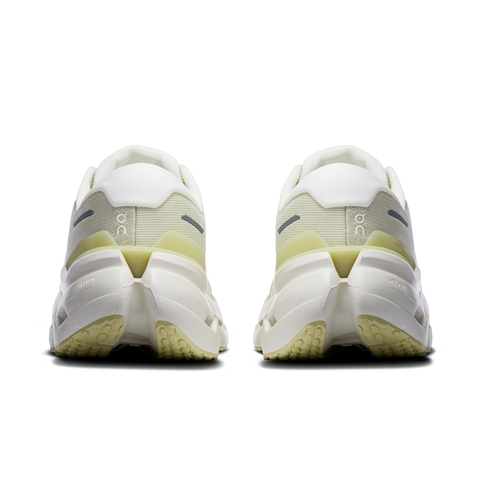 On Running Women's Cloudrunner 3 Shoes - Seedling / Ivory - Shopsportive
