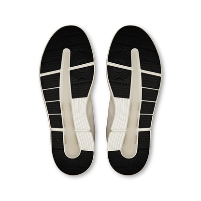On Running Women's The Roger Spin Shoes - Sand / Ivory - Shopsportive