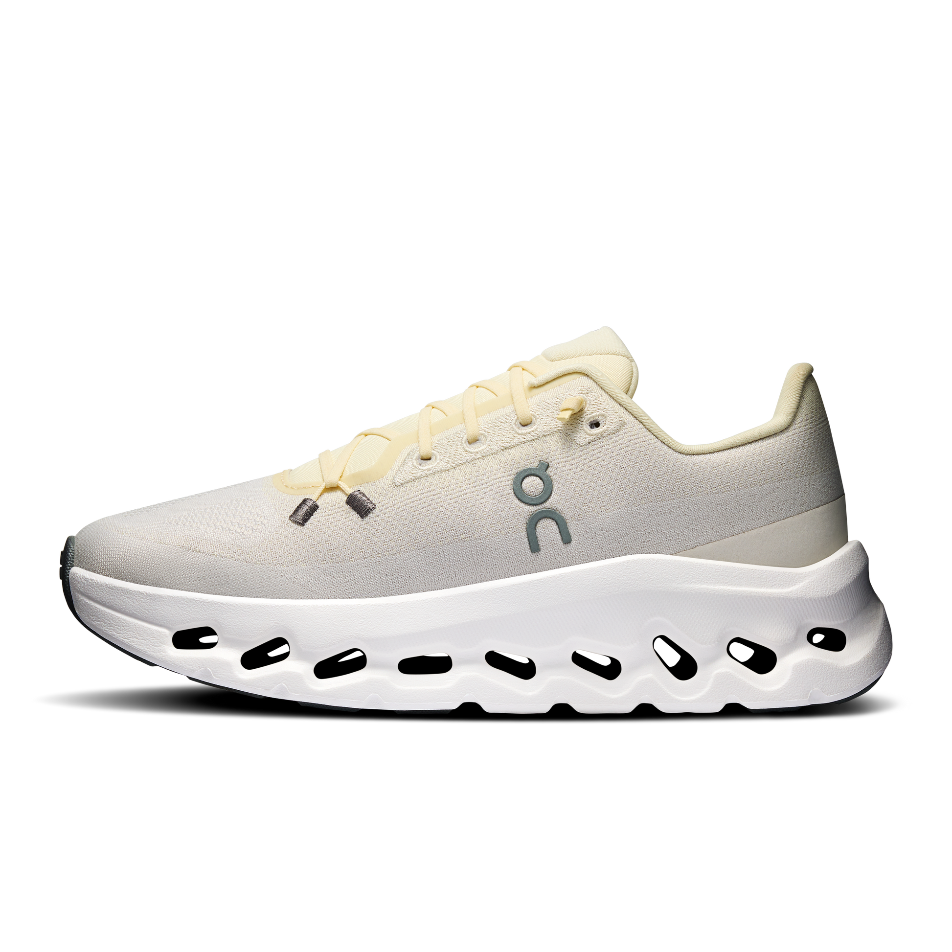 On Running Women's Cloudtilt Shoes - Castor / Pearl - Shopsportive