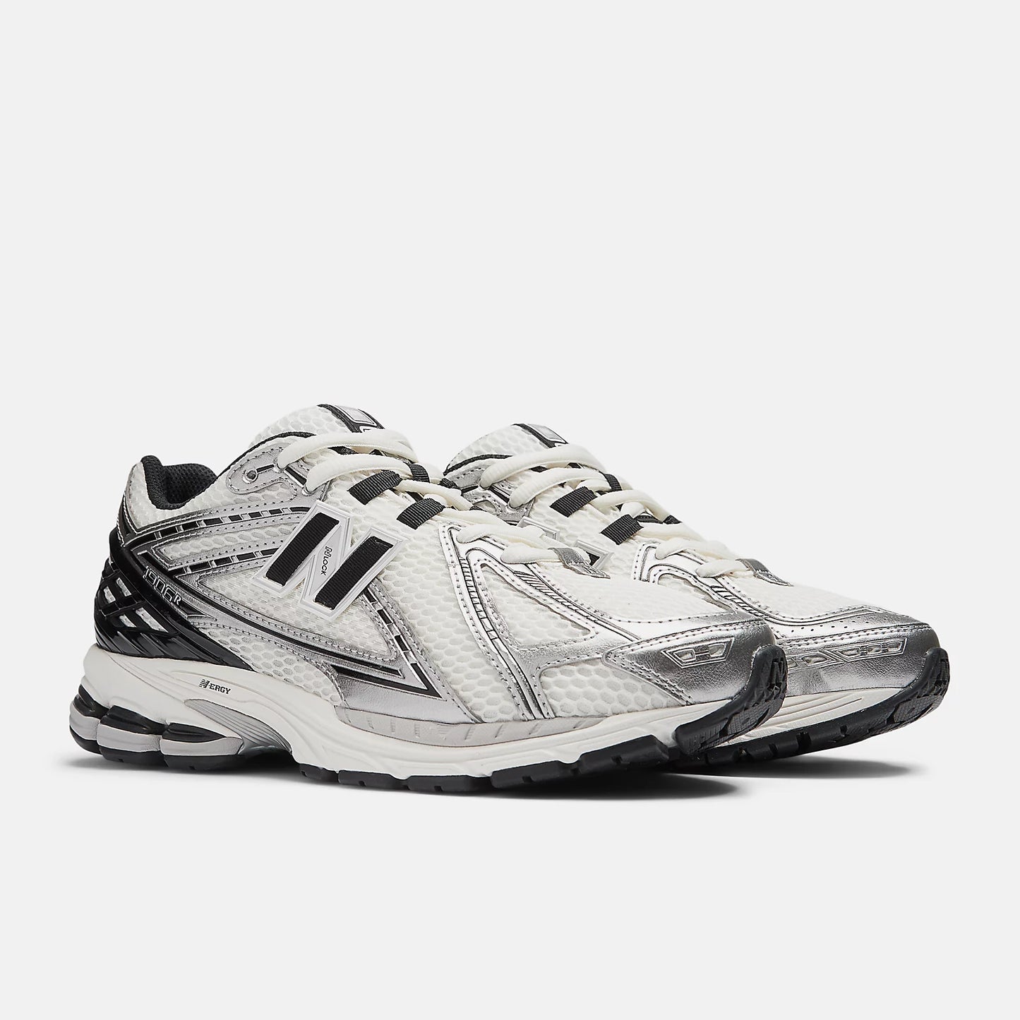 New Balance Unisex 1906r Shoes - Silver Metallic / Black / Sea Salt - Shopsportive