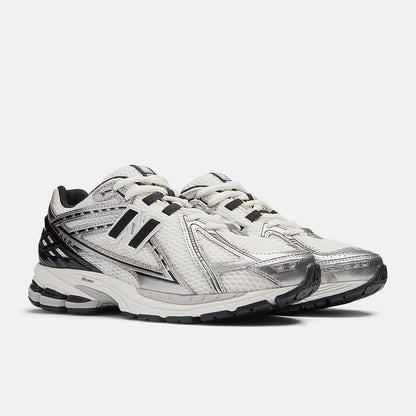 New Balance Unisex 1906r Shoes - Silver Metallic / Black / Sea Salt - Shopsportive