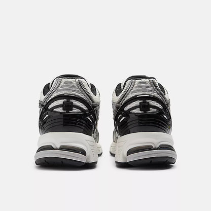 New Balance Unisex 1906r Shoes - Silver Metallic / Black / Sea Salt - Shopsportive