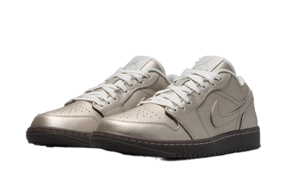 Nike Women's Jordan 1 Low Se Shoes - Metallic Zinc / Summit White / Velvet Brown - Shopsportive